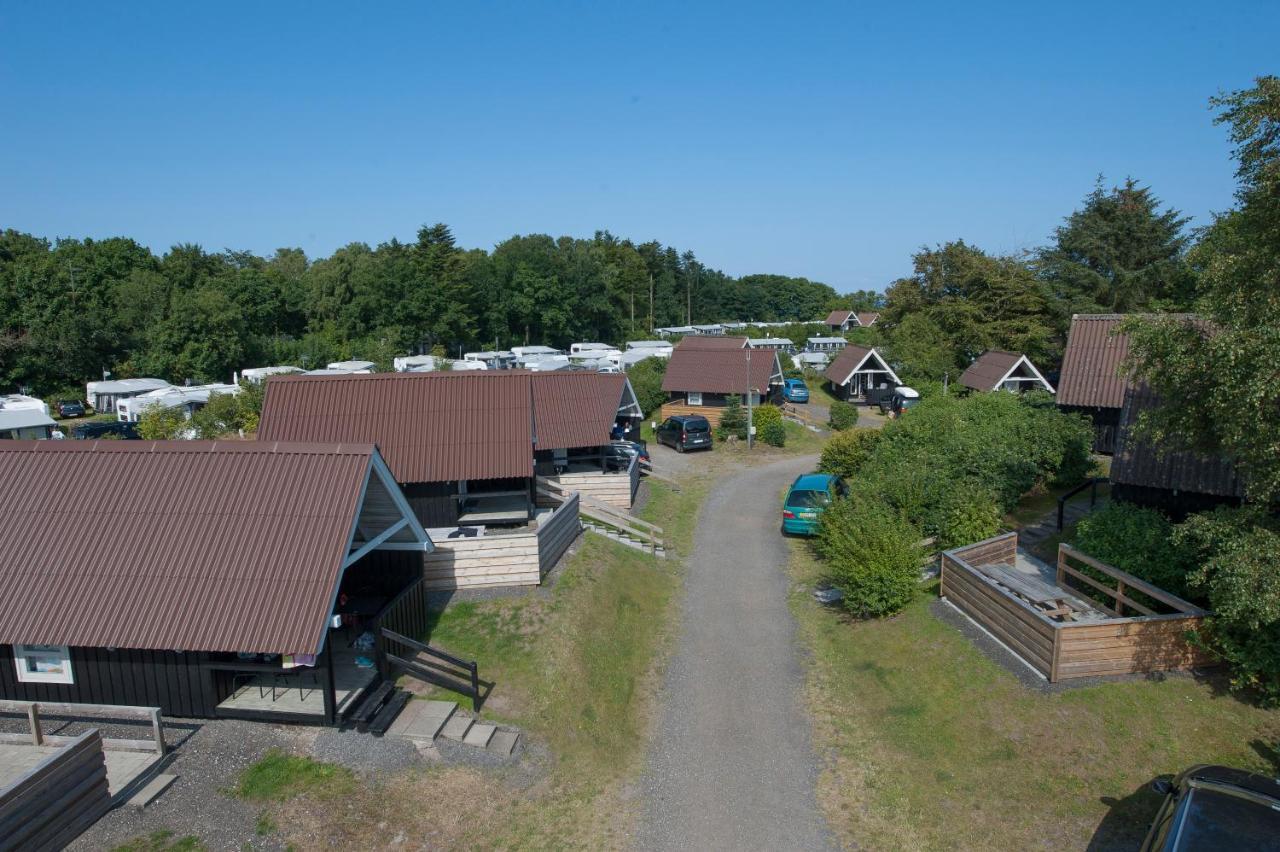 Svalereden Strand Camping Cottages Saeby  Exterior photo