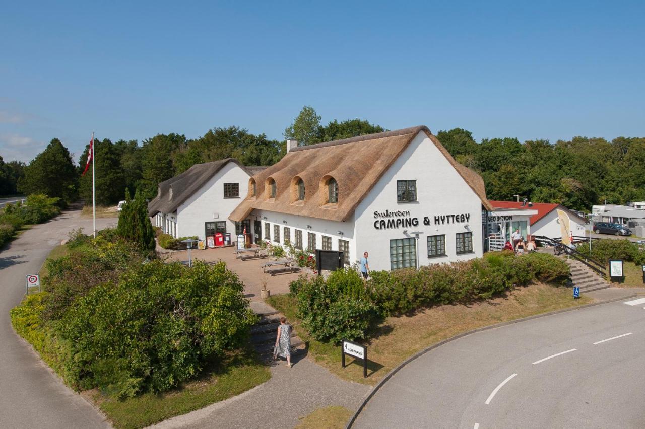 Svalereden Strand Camping Cottages Saeby  Exterior photo